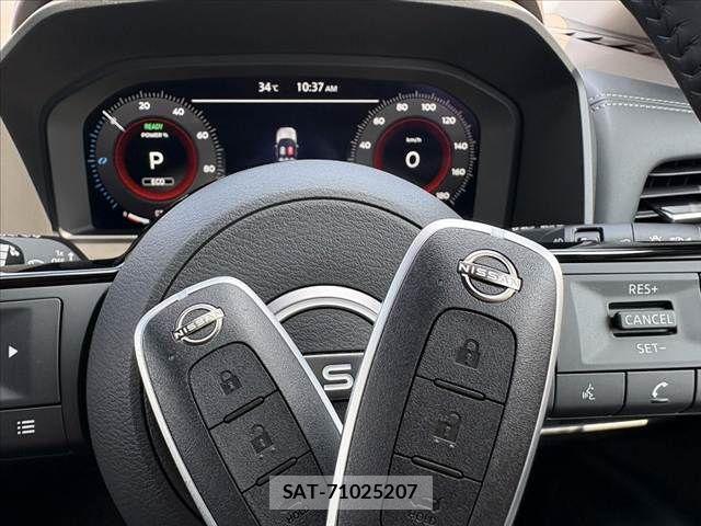 Nissan X-TRAIL HYBRID 2024-06 8211167-6