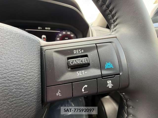 Nissan X-TRAIL HYBRID 2026-02 8211163-11