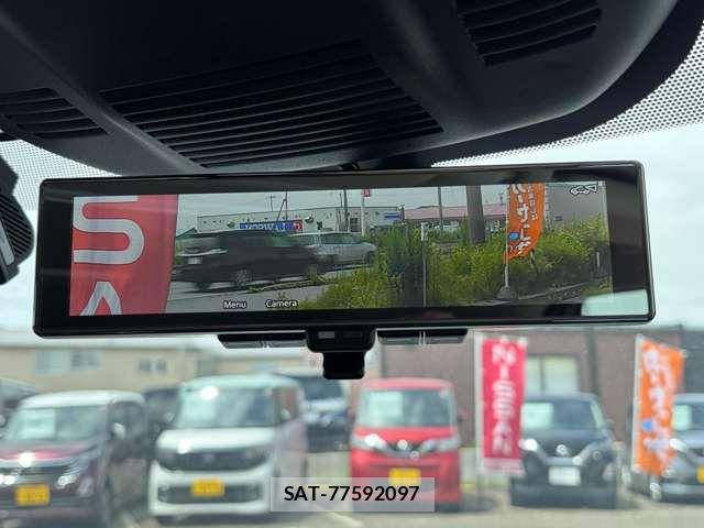 Nissan X-TRAIL HYBRID 2026-02 8211163-12
