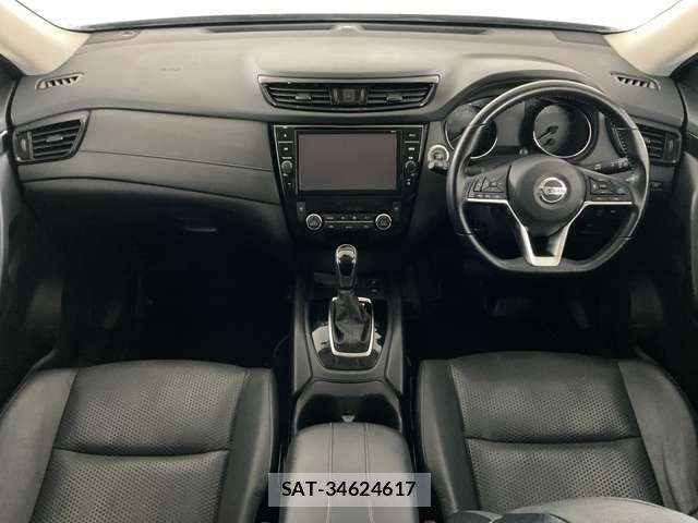 Nissan X-TRAIL HYBRID 2020-11 8211171-12