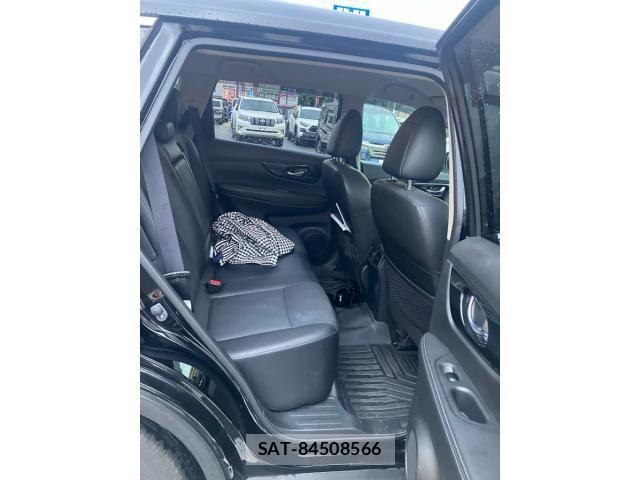 Nissan X-TRAIL HYBRID 2020-01 8232548-15
