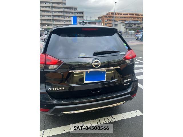 Nissan X-TRAIL HYBRID 2020-01 8232548-2