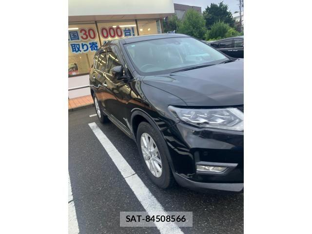 Nissan X-TRAIL HYBRID 2020-01 8232548-4