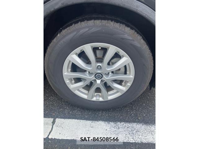 Nissan X-TRAIL HYBRID 2020-01 8232548-7