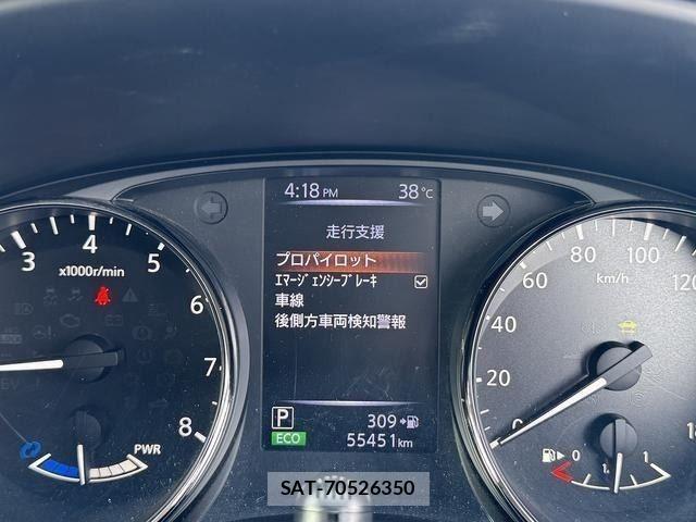 Nissan X-TRAIL HYBRID 2018-05 8232547-13