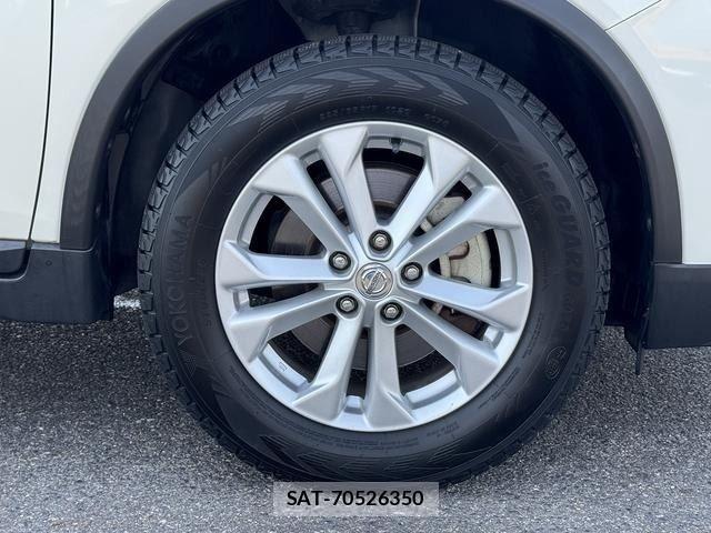 Nissan X-TRAIL HYBRID 2018-05 8232547-7