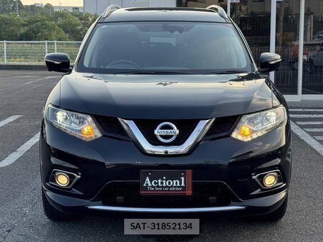 Nissan X-TRAIL HYBRID 2016-02 8232550-2