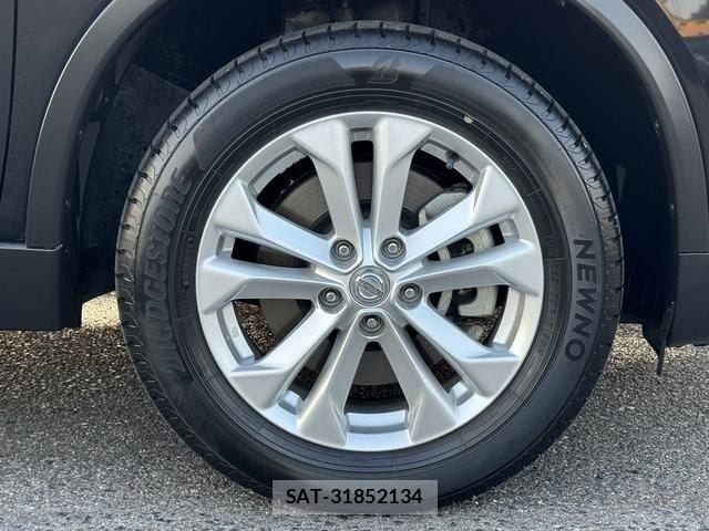 Nissan X-TRAIL HYBRID 2016-02 8232550-7