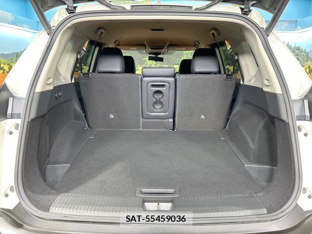Nissan X-TRAIL HYBRID 2023-12 8232544-9