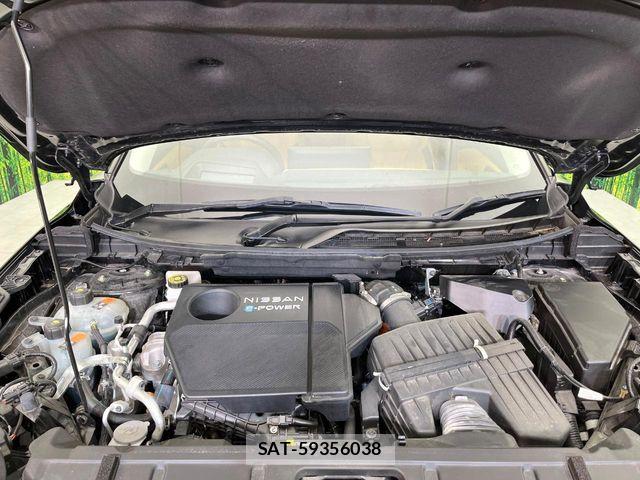 Nissan X-TRAIL HYBRID 2023-07 8232546-17