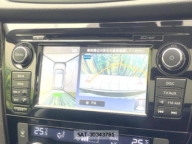 Nissan X-TRAIL HYBRID 2015-07 8232549-2