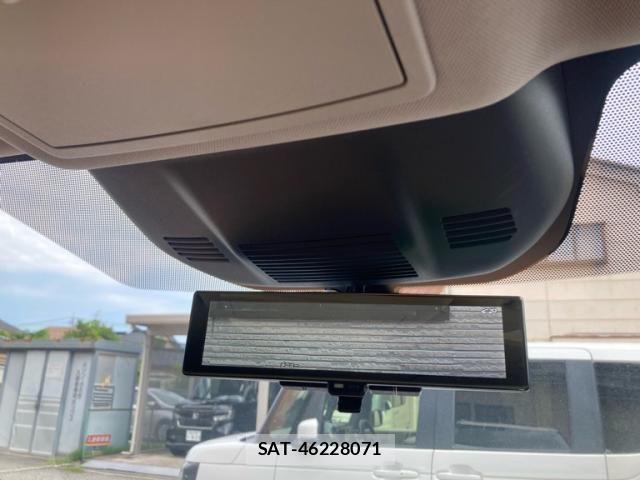 Nissan X-TRAIL HYBRID 2023-05 8232545-14
