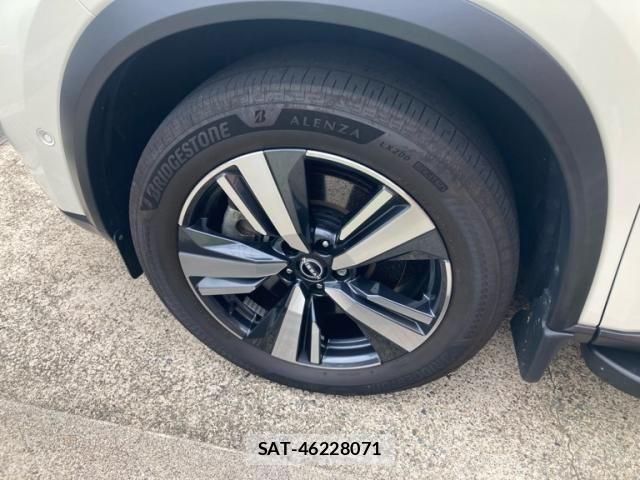Nissan X-TRAIL HYBRID 2023-05 8232545-24