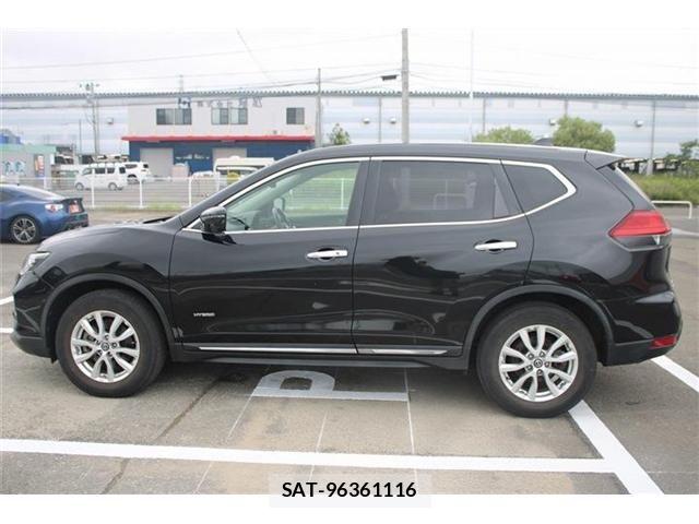 Nissan X-TRAIL HYBRID 2018-09 8247265-13