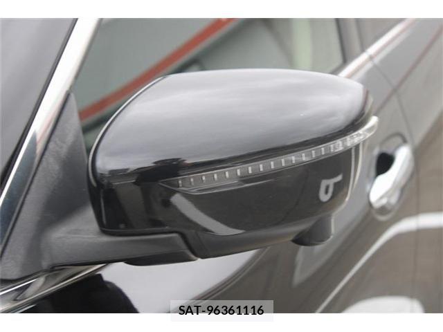 Nissan X-TRAIL HYBRID 2018-09 8247265-19