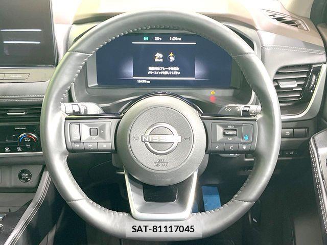 Nissan X-TRAIL HYBRID 2023-08 8247262-10