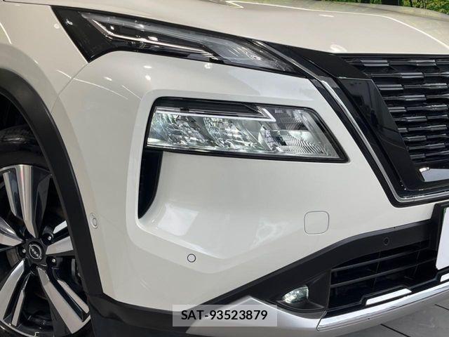 Nissan X-TRAIL HYBRID 2023-11 8318299-11