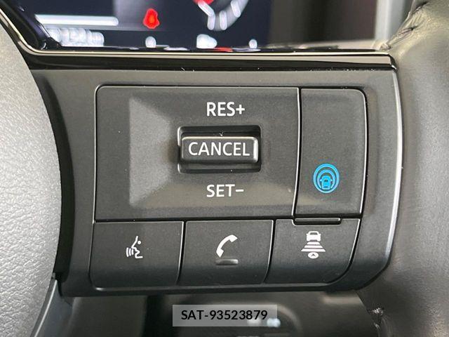 Nissan X-TRAIL HYBRID 2023-11 8318299-3