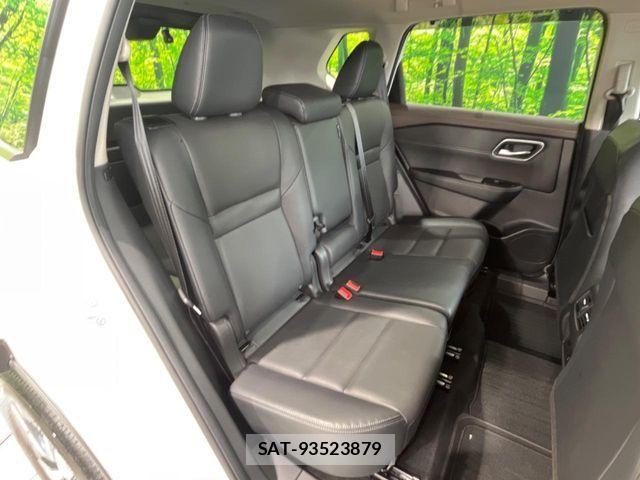 Nissan X-TRAIL HYBRID 2023-11 8318299-8