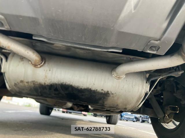 Nissan X-TRAIL HYBRID 2015-12 8318305-10