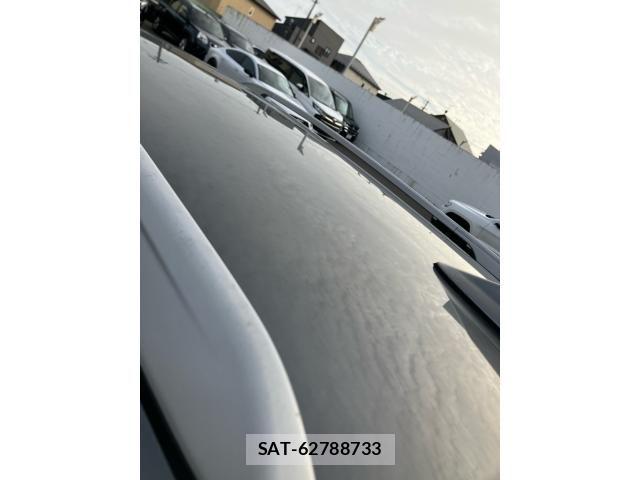 Nissan X-TRAIL HYBRID 2015-12 8318305-13