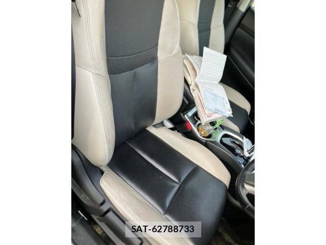 Nissan X-TRAIL HYBRID 2015-12 8318305-16