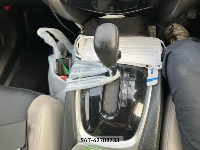 Nissan X-TRAIL HYBRID 2015-12 8318305-22