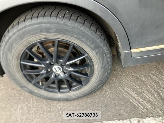 Nissan X-TRAIL HYBRID 2015-12 8318305-6