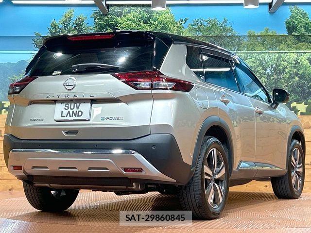 Nissan X-TRAIL HYBRID 2024-04 8318294-16