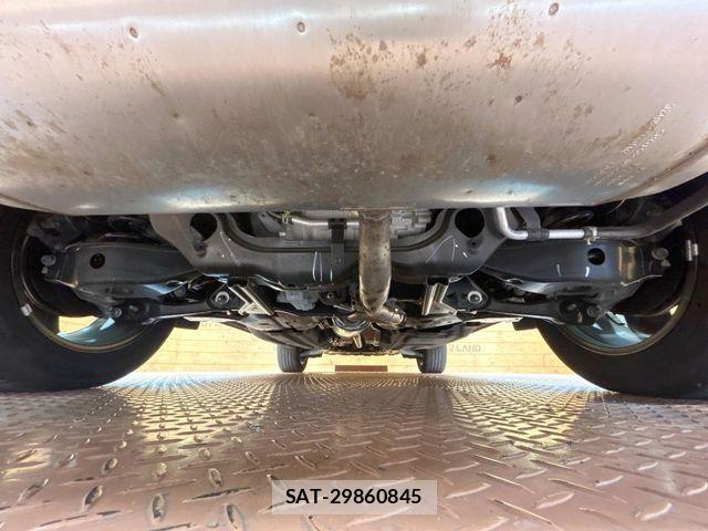 Nissan X-TRAIL HYBRID 2024-04 8318294-18