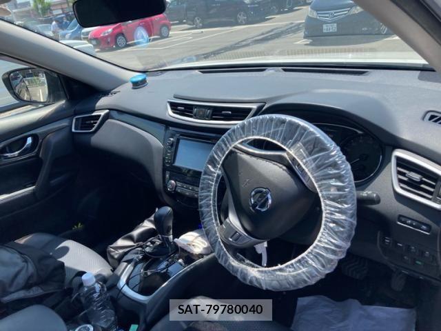 Nissan X-TRAIL HYBRID 2016-08 8318307-9