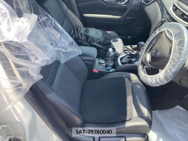 Nissan X-TRAIL HYBRID 2016-08 8318307-10