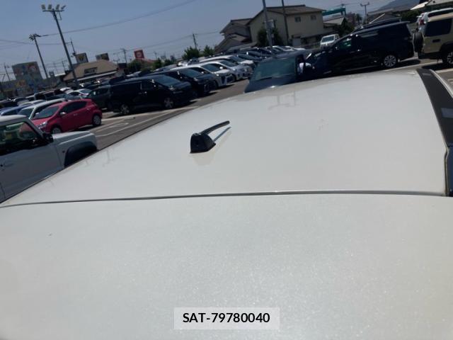 Nissan X-TRAIL HYBRID 2016-08 8318307-14