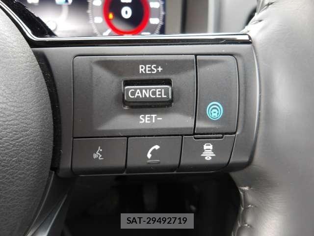 Nissan X-TRAIL HYBRID 2023-07 8318296-16