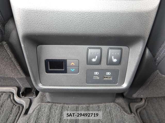 Nissan X-TRAIL HYBRID 2023-07 8318296-22