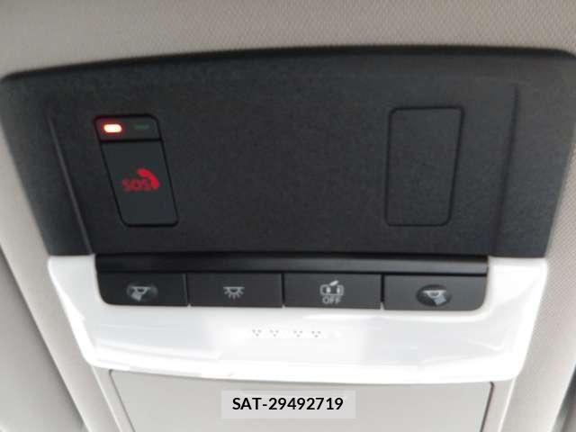 Nissan X-TRAIL HYBRID 2023-07 8318296-29