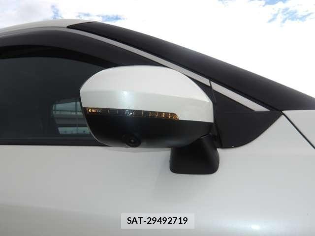 Nissan X-TRAIL HYBRID 2023-07 8318296-7