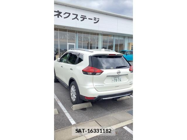 Nissan X-TRAIL HYBRID 2019-09 8318304-1