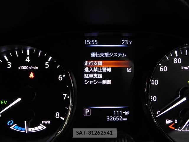 Nissan X-TRAIL HYBRID 2017-12 8318301-18