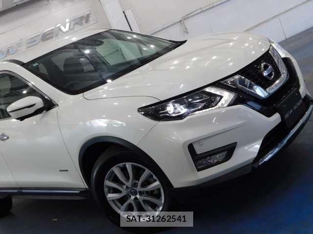 Nissan X-TRAIL HYBRID 2017-12 8318301-5