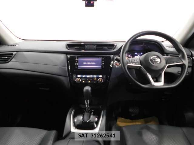 Nissan X-TRAIL HYBRID 2017-12 8318301-7
