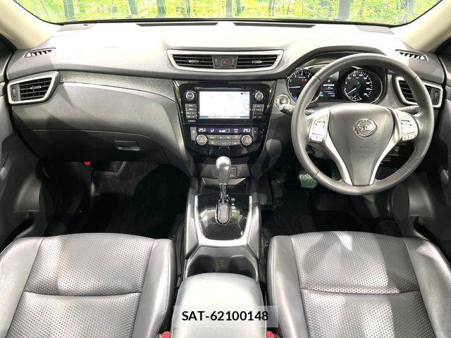 Nissan X-TRAIL HYBRID 2015-07 8318303-1