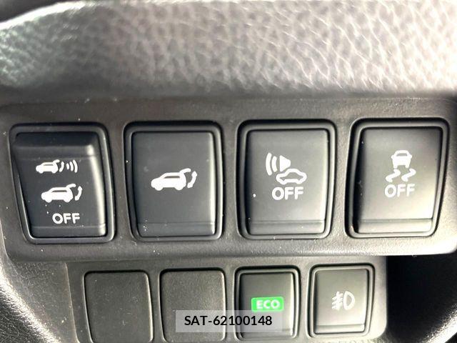 Nissan X-TRAIL HYBRID 2015-07 8318303-5