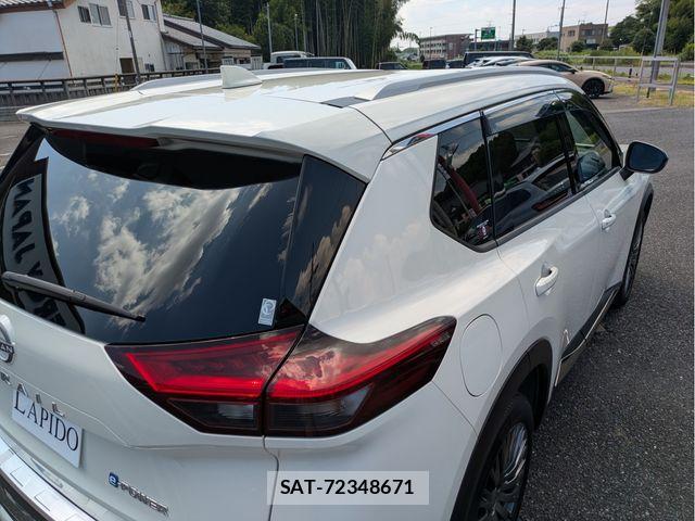 Nissan X-TRAIL HYBRID 2023-06 8318302-10