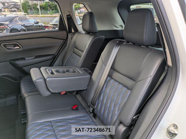 Nissan X-TRAIL HYBRID 2023-06 8318302-26