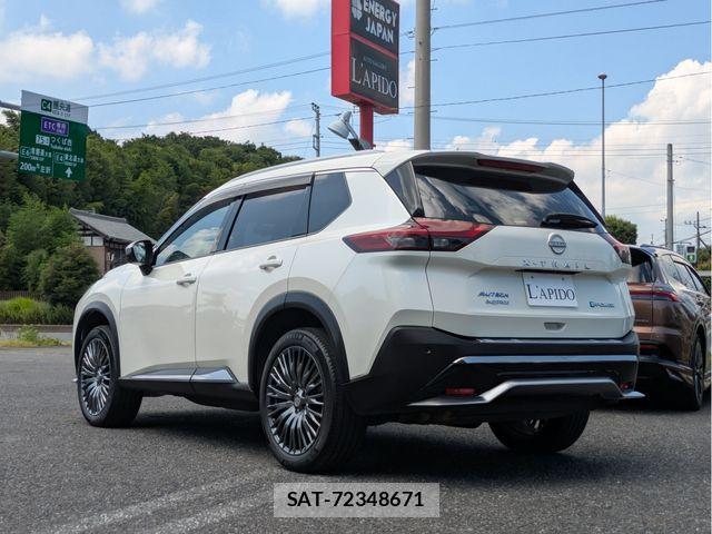 Nissan X-TRAIL HYBRID 2023-06 8318302-2