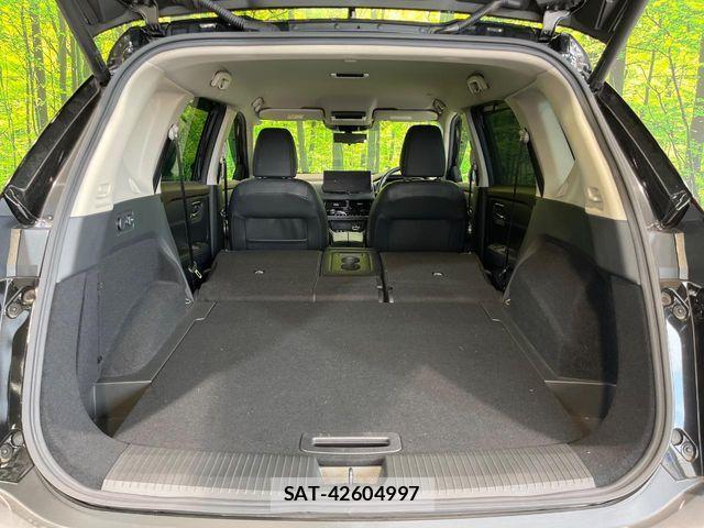 Nissan X-TRAIL HYBRID 2023-02 8338645-9