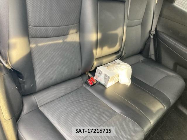 Nissan X-TRAIL HYBRID 2016-06 8338649-12