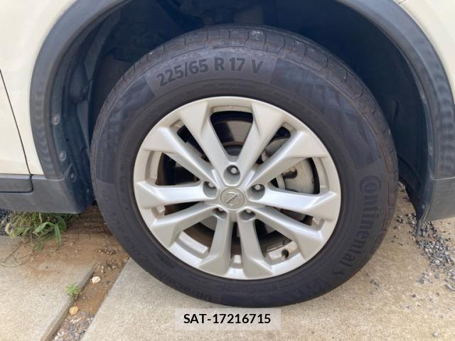 Nissan X-TRAIL HYBRID 2016-06 8338649-6