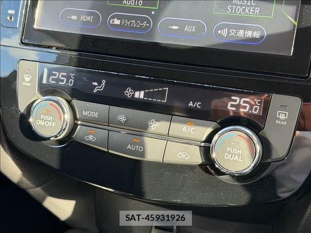 Nissan X-TRAIL HYBRID 2017-06 8355949-12